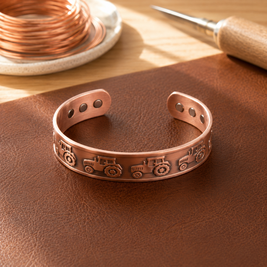 Brae copper bracelet by Livia