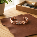 Seam copper bracelet by Livia