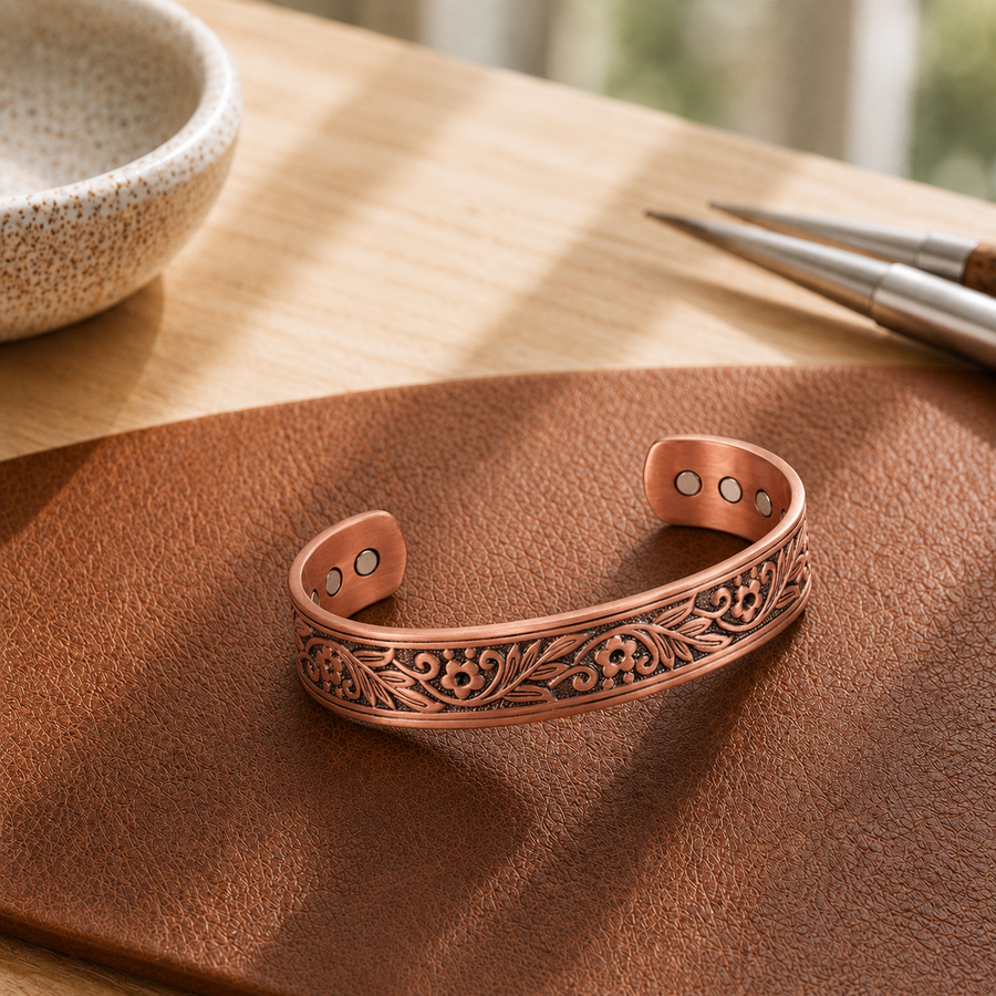 Sprig copper bracelet by Livia